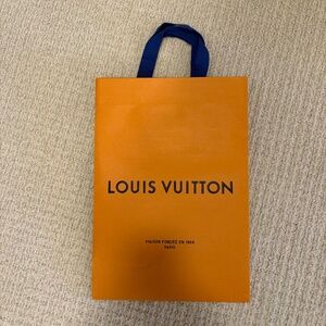 Louis Vuitton shopping bag